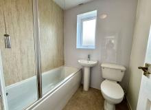 Photo 8 Photo 8